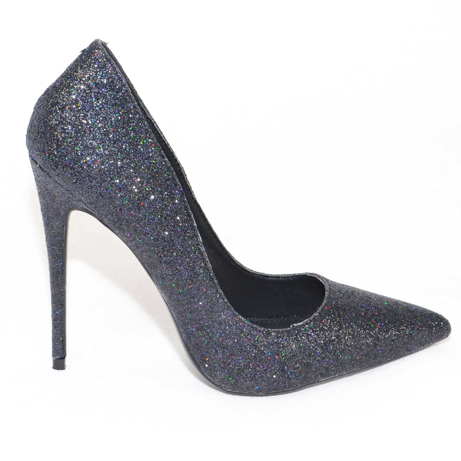 scarpe nere brillantinate con tacco