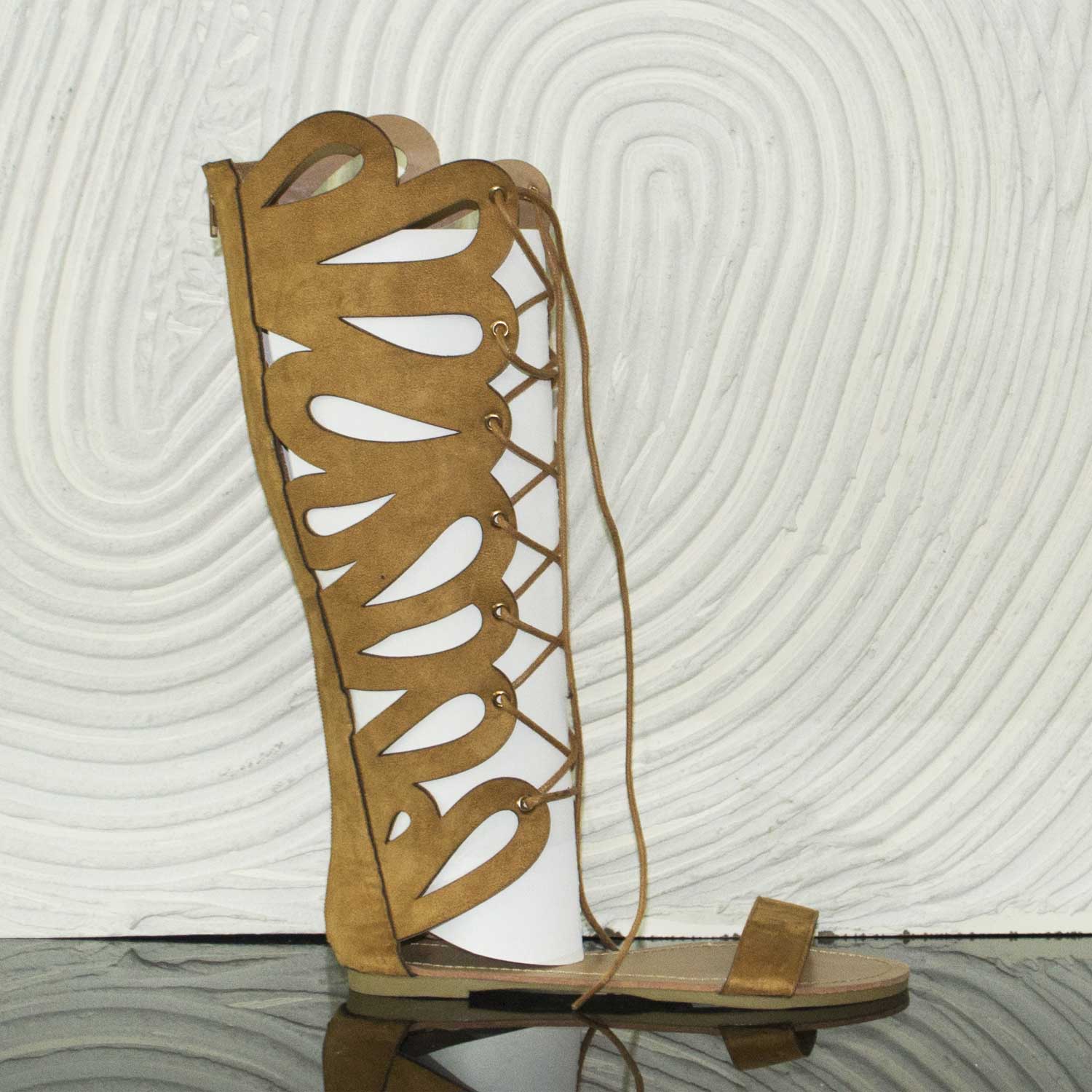 Stivali scarpe donna tacco comodo lacci aperti forati cuoio camoscio 