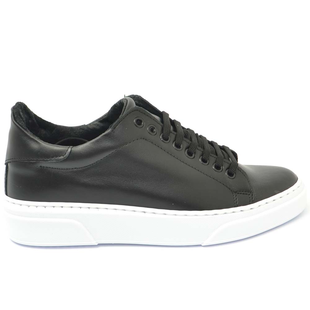 Sneakers uomo bassa in vera pelle morbida fondo alto bianco linea Basic handmade in Italy moda 