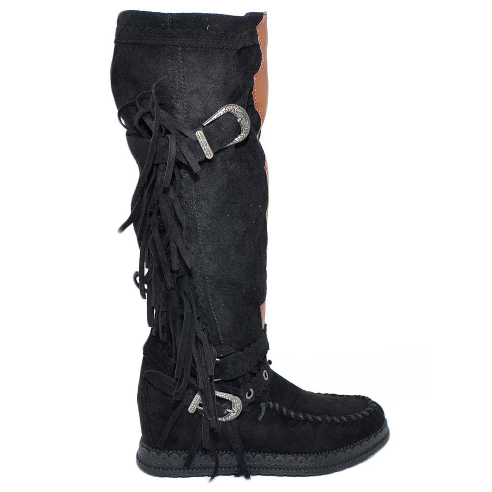 Stivali donna indianini neri scamosciati con frange zeppa interna 5 cm cinturino fibbia altezza ginocchio moda ibiza.