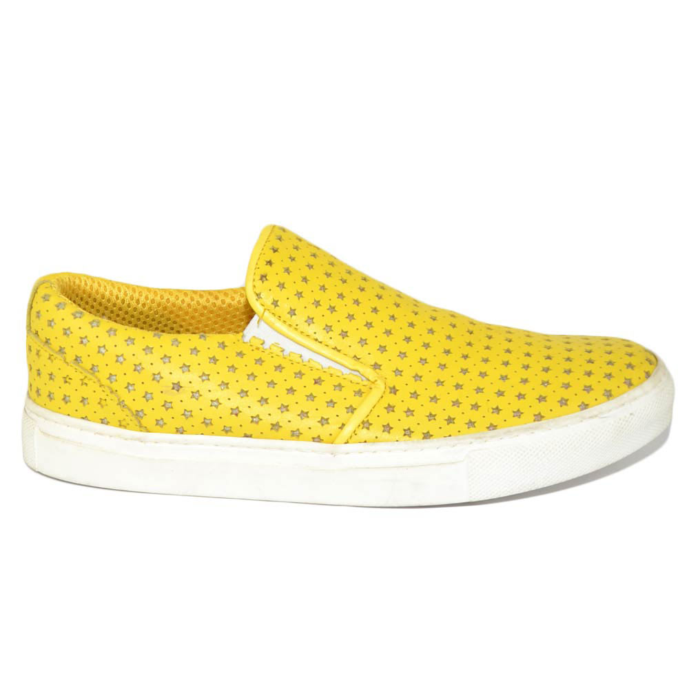 Mocassino slip on donna giallo con stelle elastico laterale fondo bianco comfort made in Italy vera pelle