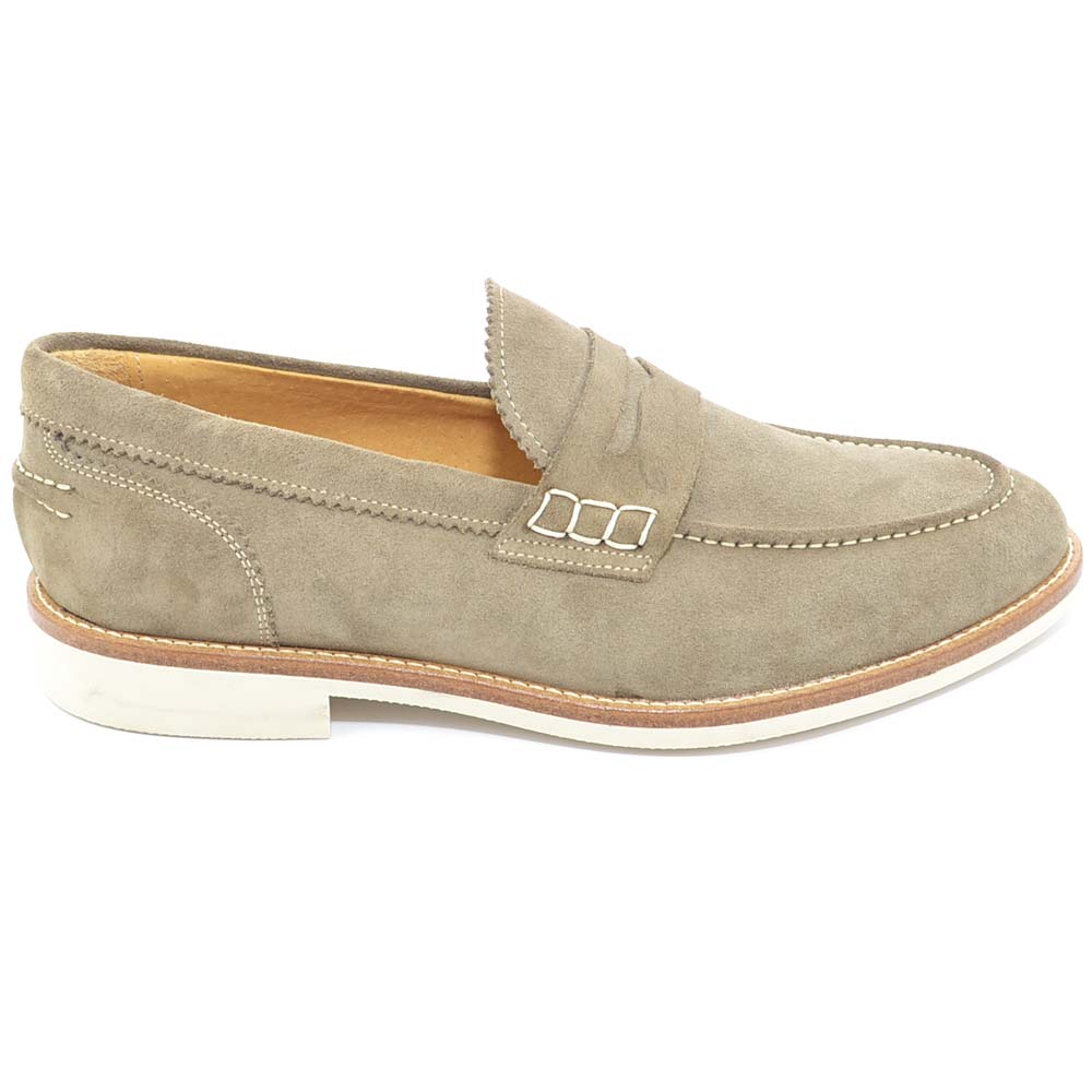 College uomo inglese mocassino beige vera pelle scamosciata fondo gomma light estivo intersuola cuoio handmade in italy