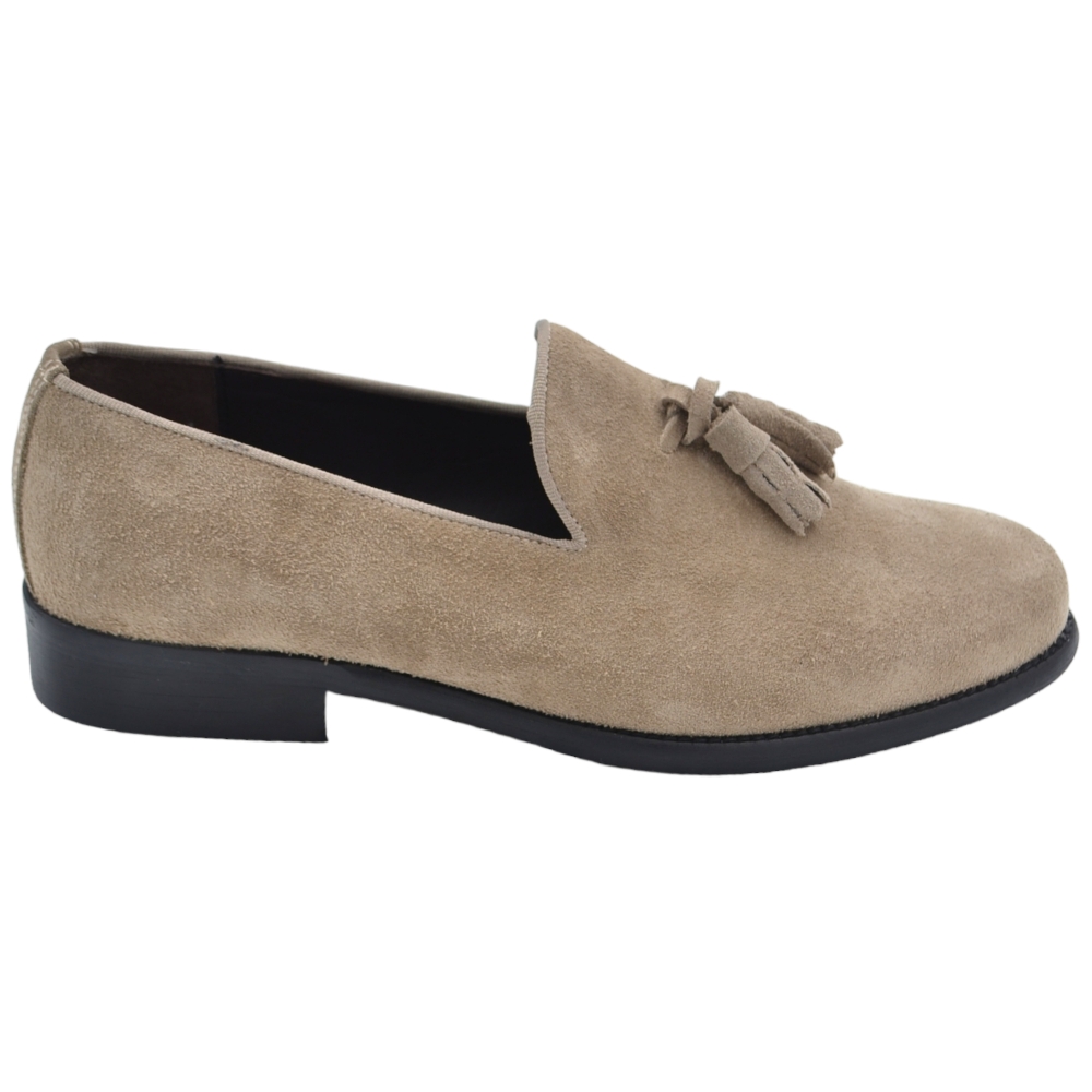 Scarpe uomo mocassino elegante cerimonia in vera pelle scamosciata beige con nappe fondo cuoio antiscivolo made in italy