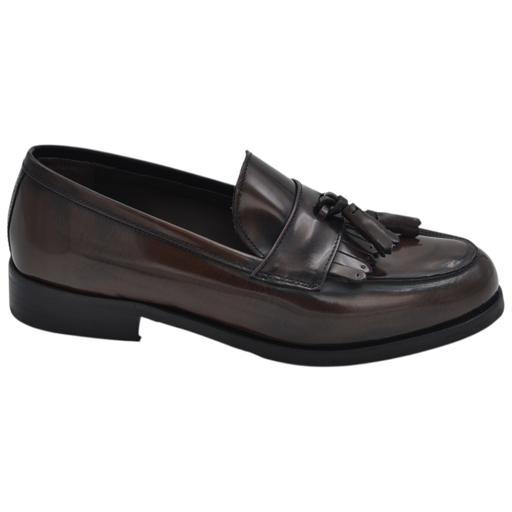 Mocassino Uomo Pelle Testa Di Moro Abrasivato Spazzolato Nappette Frange Fondo Cuoio Antiscivolo Eleganza Made in Italy