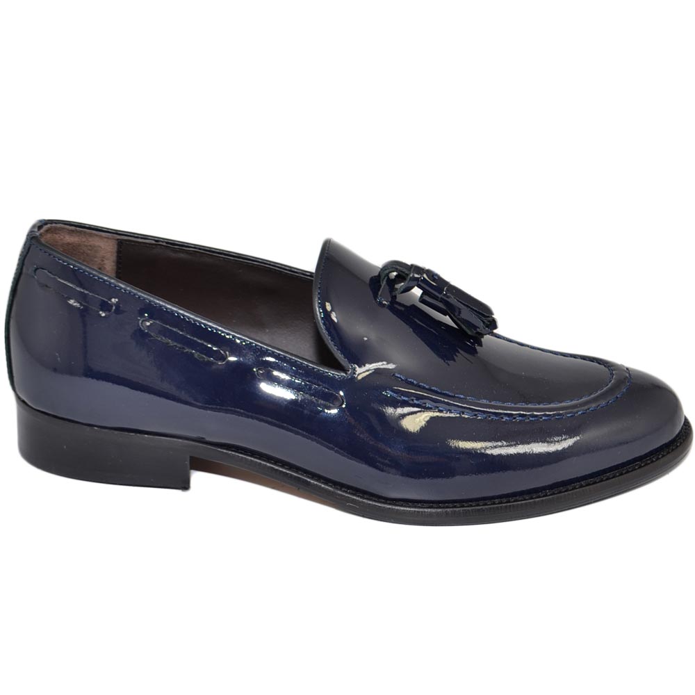 Scarpe uomo classico mocassino inglese elegante cerimonia vernice lucido blu vera pelle fondo cuoio made in italy