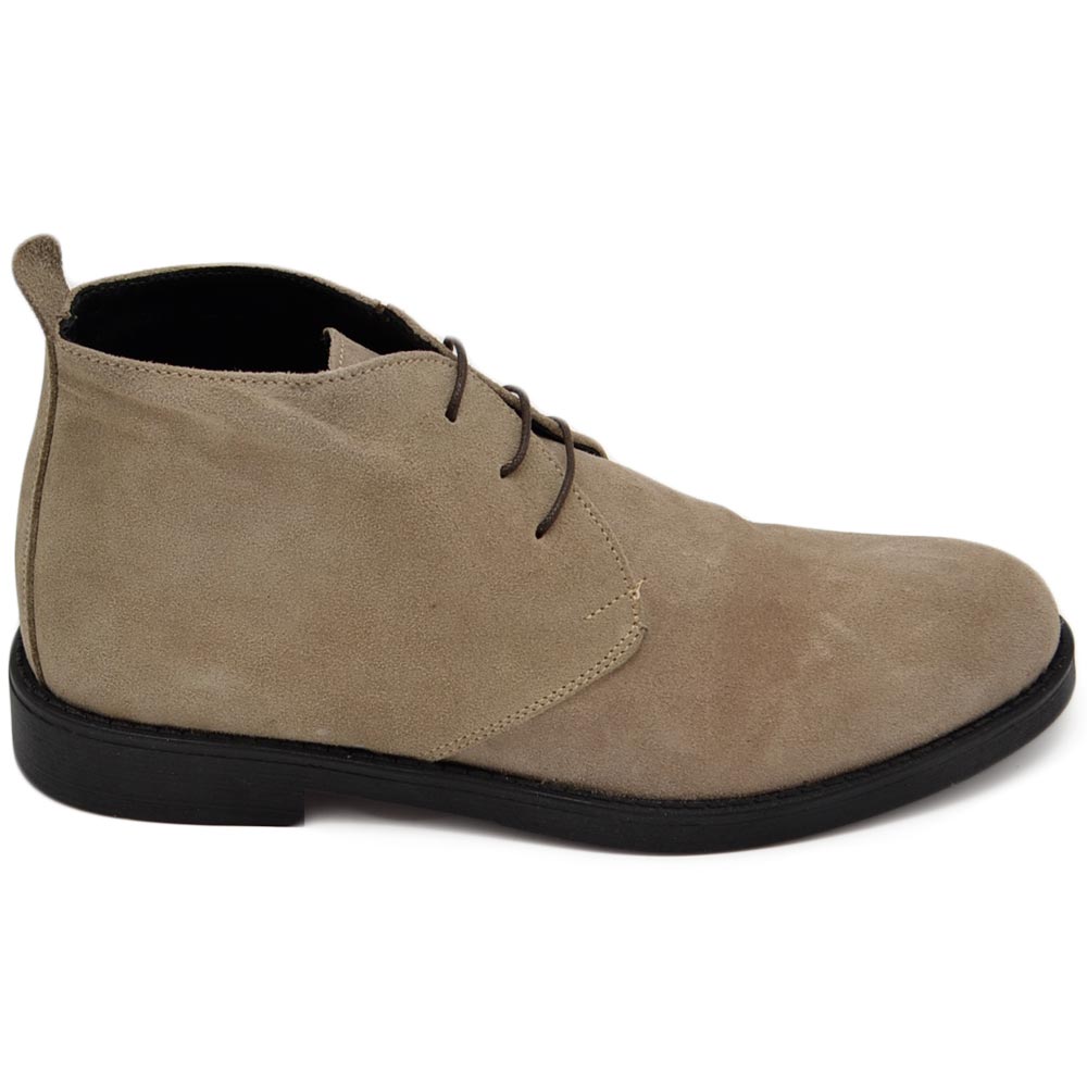 Polacchino uomo invernale in vera pelle camoscio beige comfort gomma sottile da professionista handmade in italy	