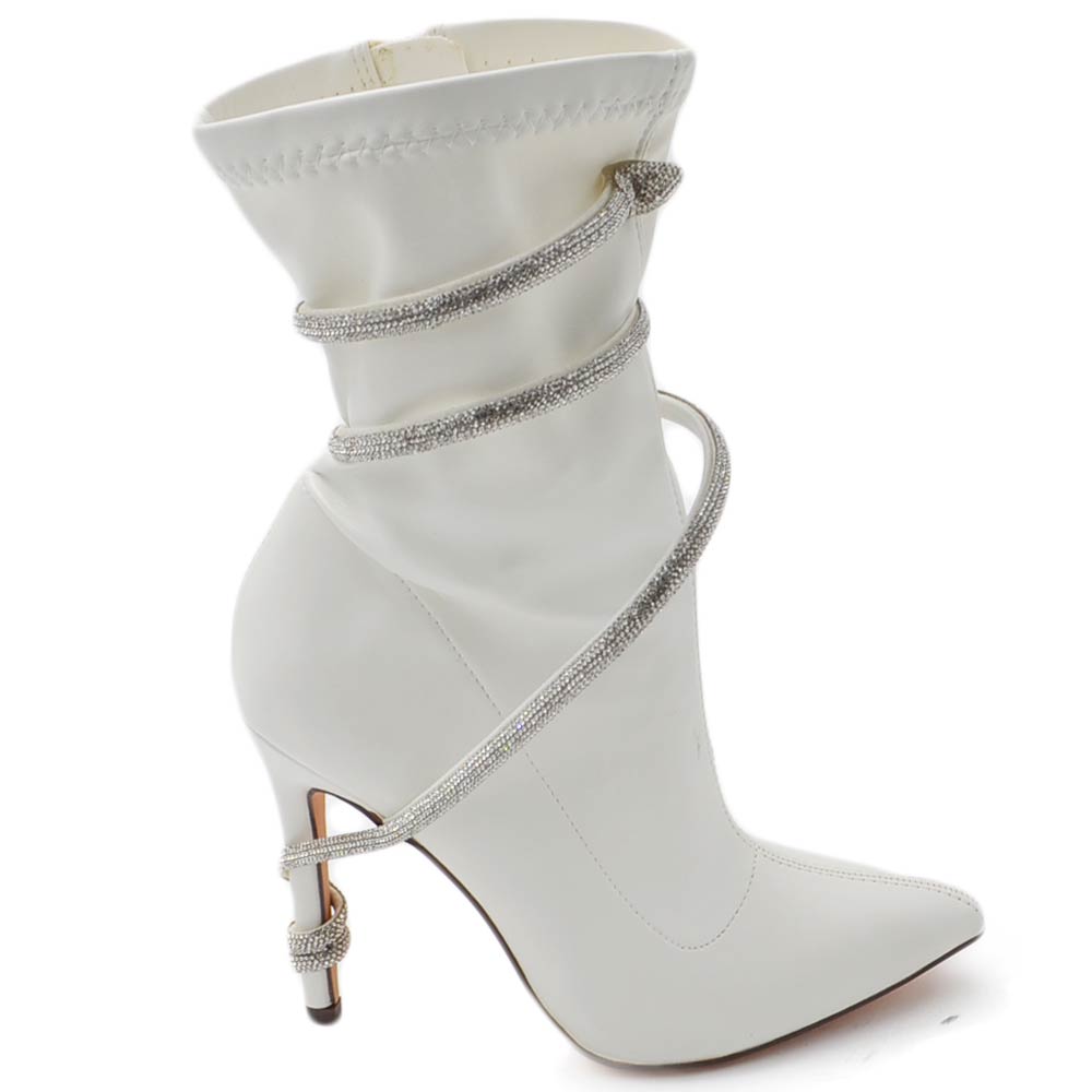 Tronchetti donna a punta bianco effetto calzino con tacco sottile 12cm cordoncino di strass avvolgente aderente zip