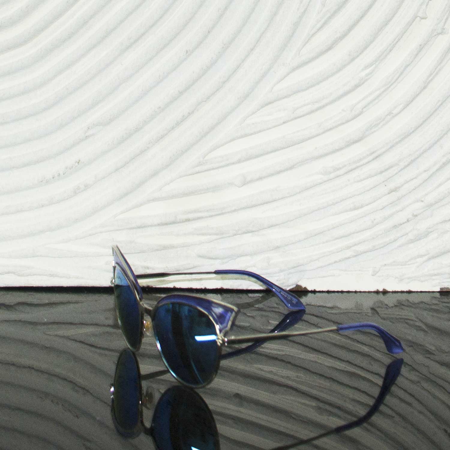 OCCHIALI DA SOLE A SPECCHIO SCURO DESIGN  BLU COBALTO DONNA SUNGLASSES 