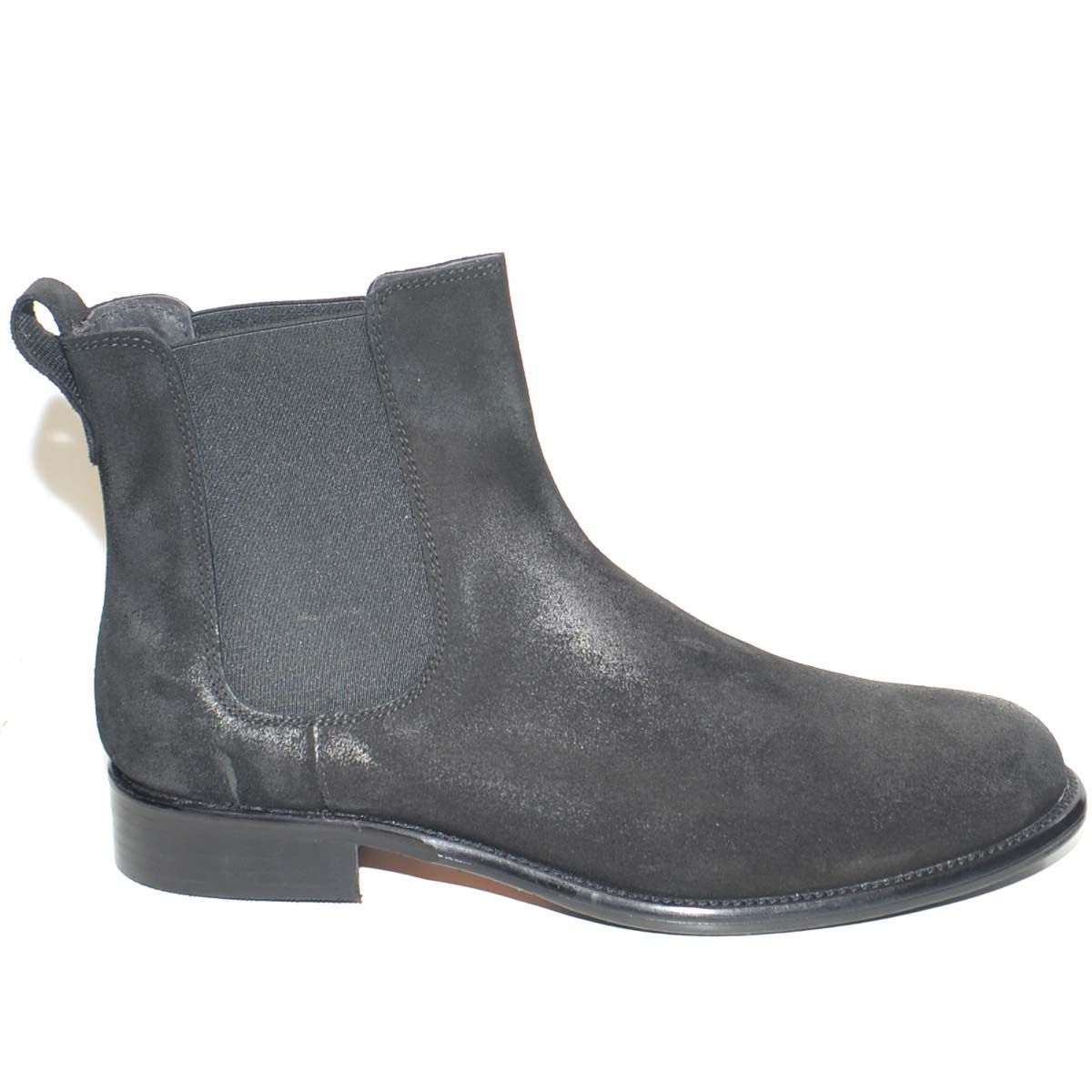 Beatles uomo in vera pelle camoscio spazzolata nero con elastico con fondo in vero cuoio  handmade in italy