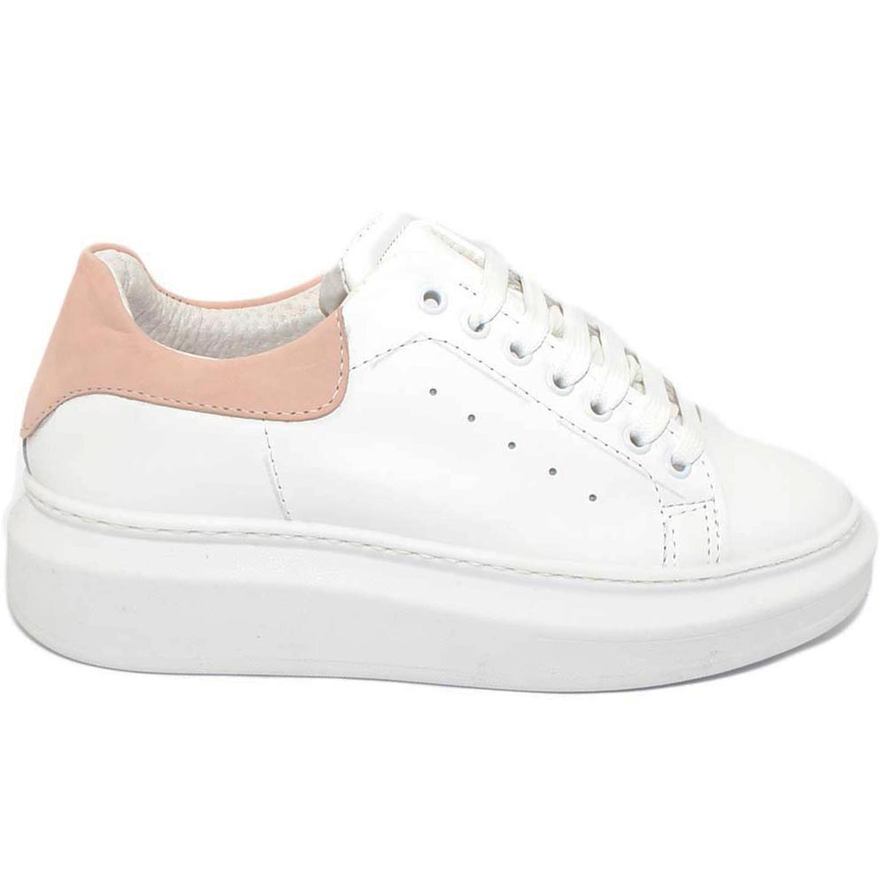 Sneakers donna bassa in vera pelle vitello bianco e fortino nubuk rosa cipria fondo tondo bianco moda street