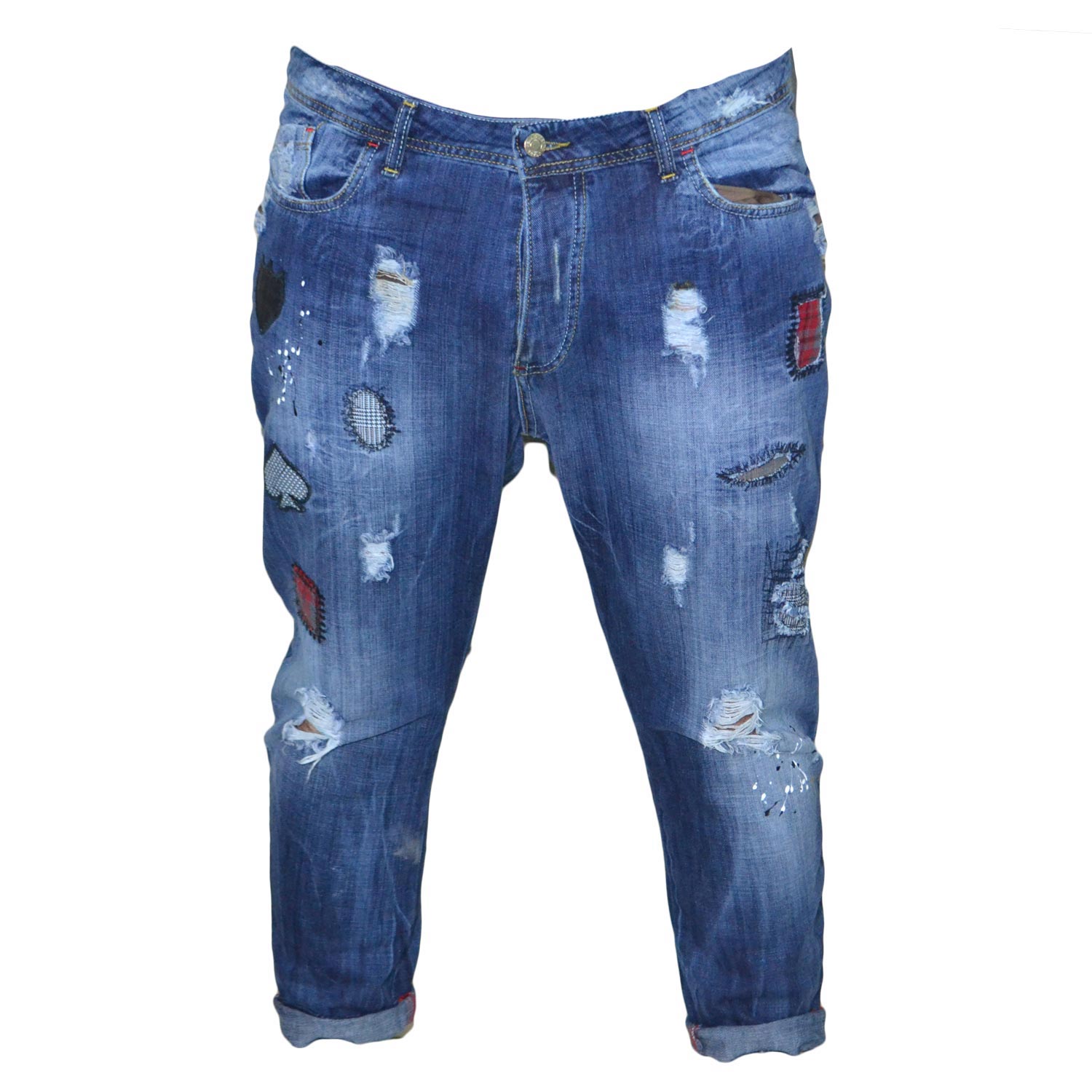 jeans strappi fashion con toppe e stemmi