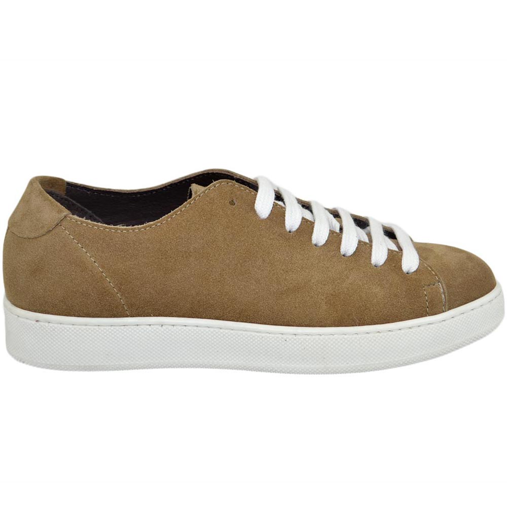 Sneakers bassa uomo in vera pelle scamosciata beige lacci gomma bianca comfort casual made in Italy moda
