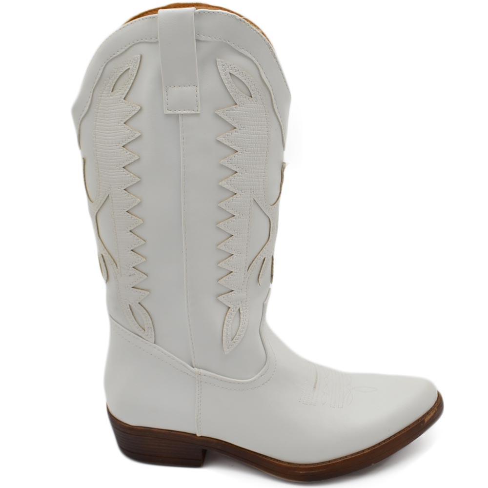 Stivali donna camperos texani stile western bianco con fantasia laser su pelle tinta unita altezza polpaccio.