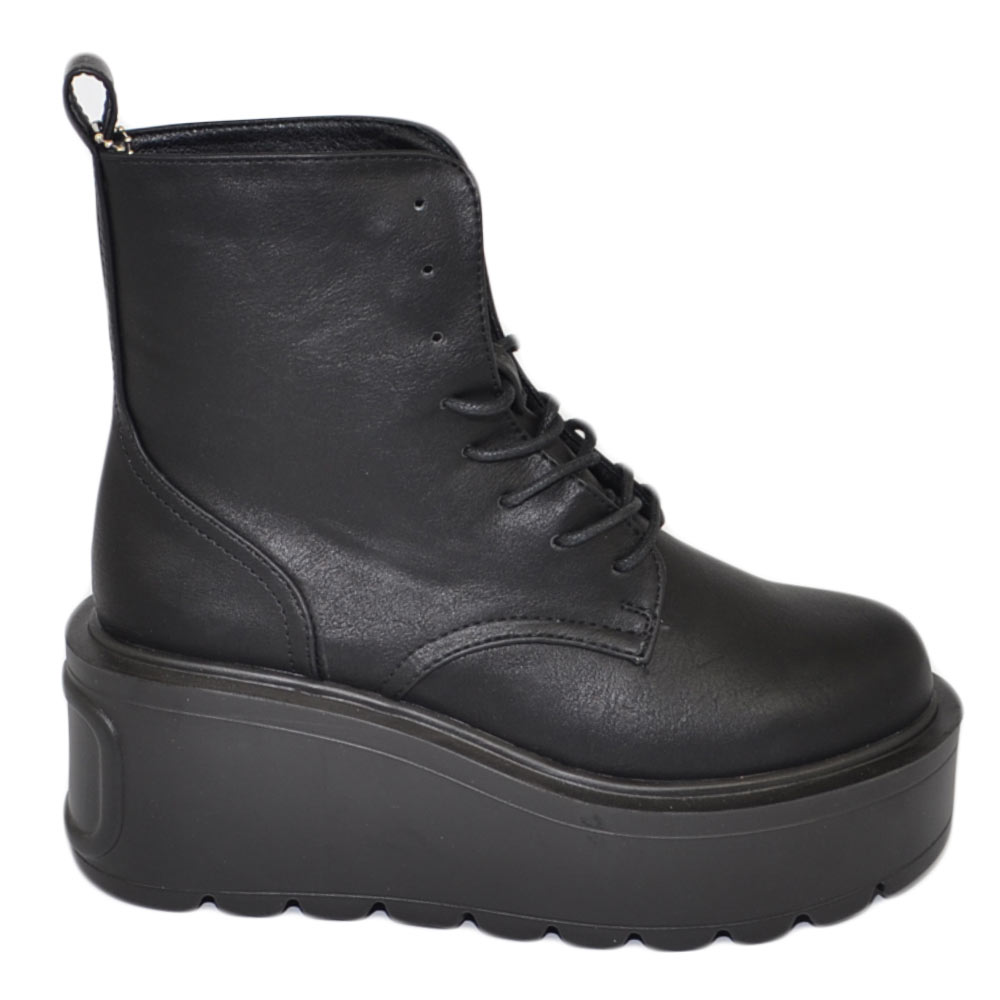 Stivaletto donna nero anfibio lacci platform combat zeppa alta pelle alla caviglia moda