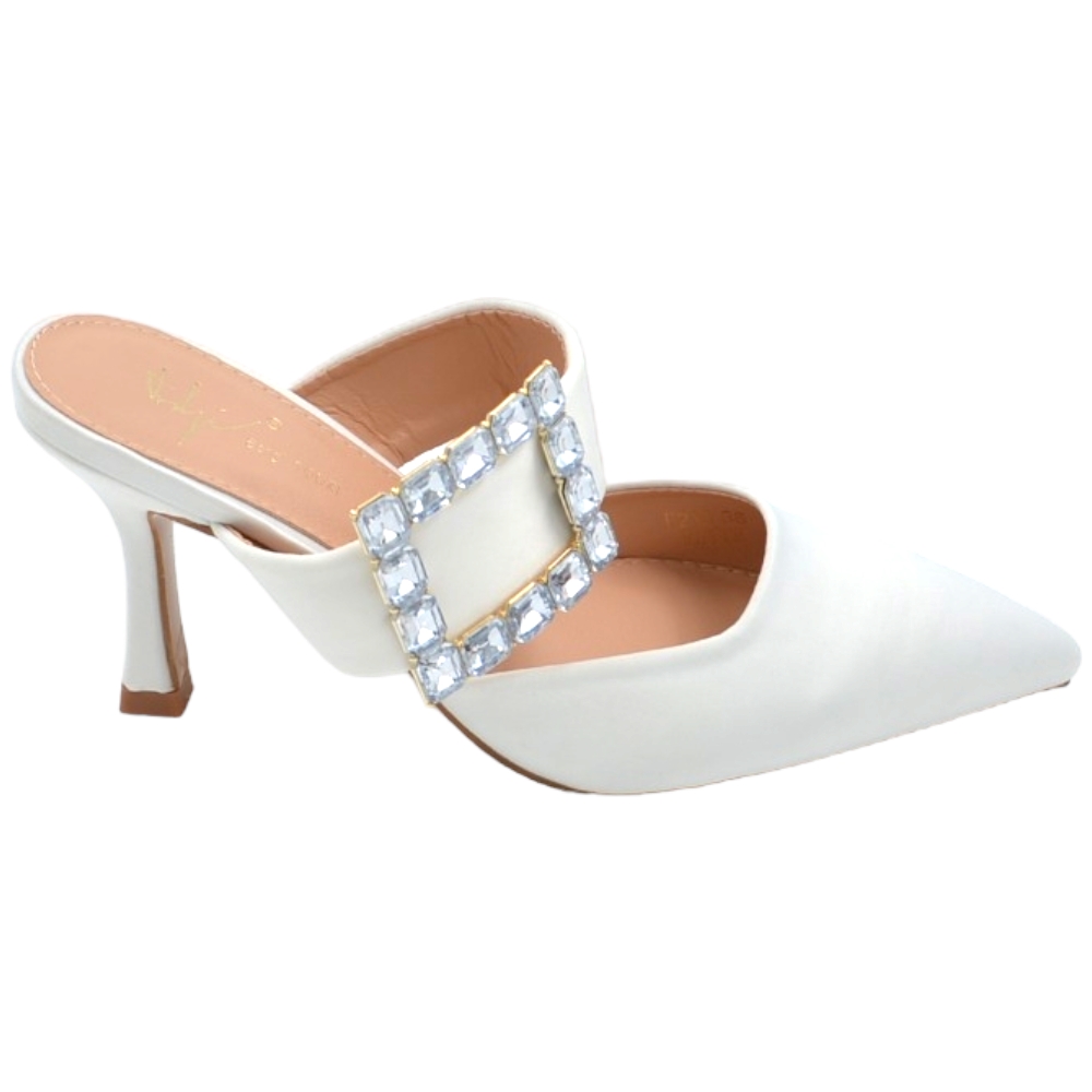 Decollete mules slingback in raso bianco con fascia sul dorso e fibbia con strass tacco a spillo comodo 6 cm moda