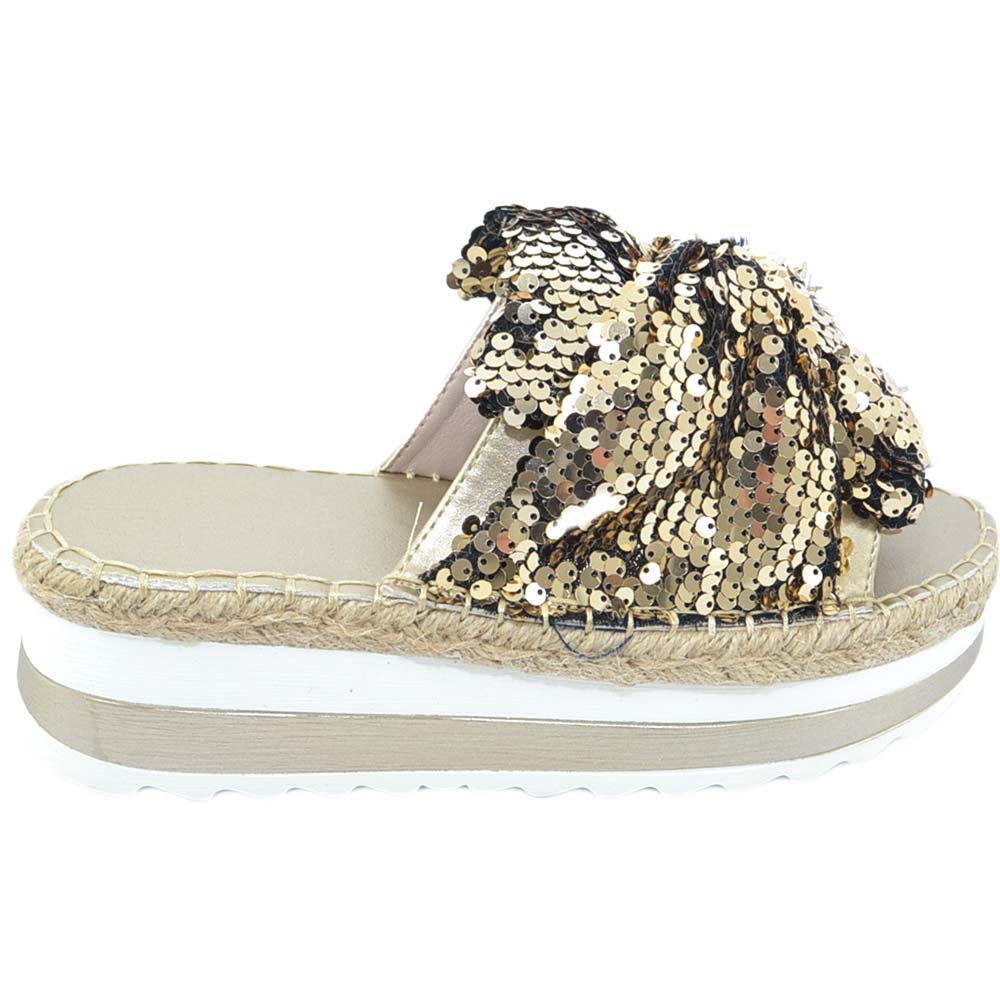 Sandalo basso oro donna platform con nodo di paillettes a sabot fondo unito gomma moda Positano glam