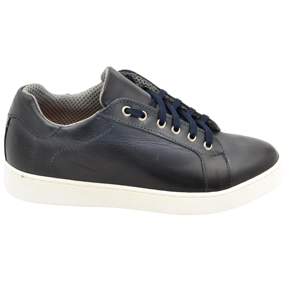 Scarpe sneakers basse uomo blu in vera pelle fondo gomma run extra bianca moda streetwear made in Italy.