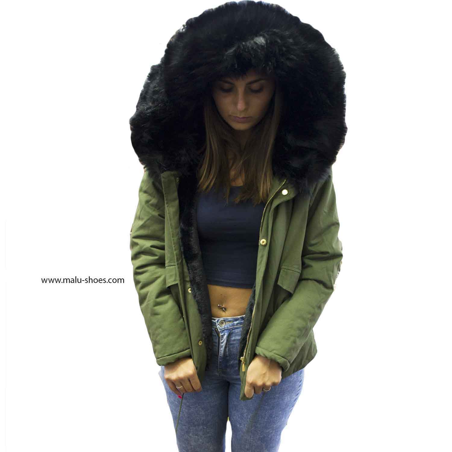 New parka corto verde nero con pelliccia colorata voluminosa  glamour