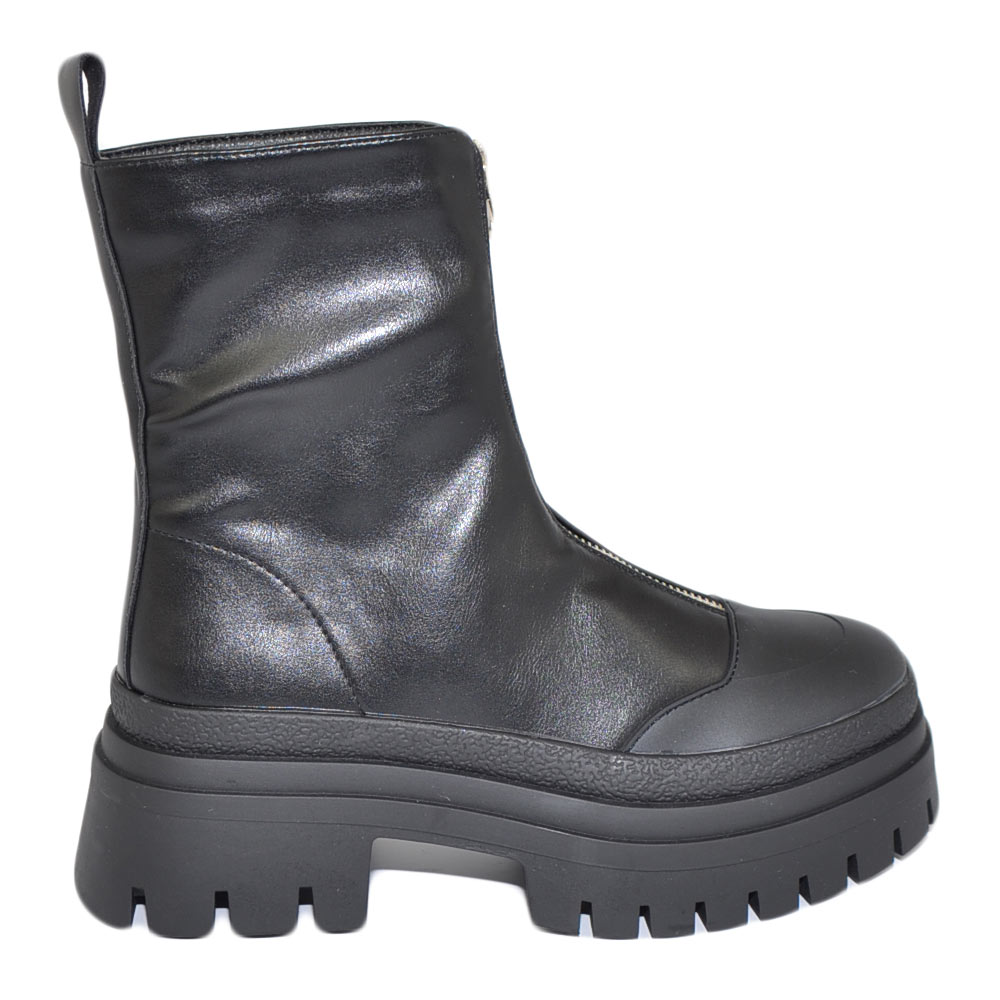 Stivale anfibio donna platform zip frontale boots combat gommato nero impermeabile fondo alto carrarmato moda tendenza