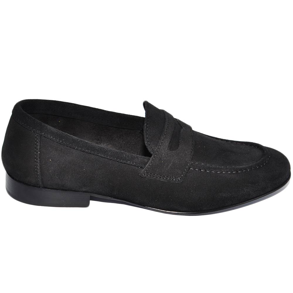 Scarpe uomo mocassino in vera pelle camoscio nero bendina tono su tono suola in cuoio con antiscivolo elegante