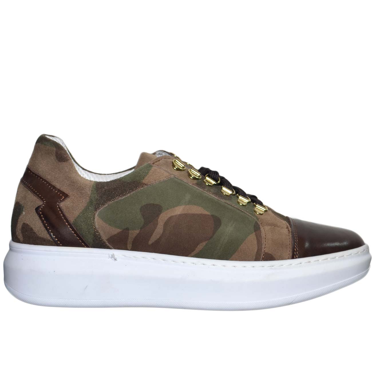 SNEAKERS BASSA UOMO IN NABUK CAMOUFLAGE VERA PELLE GANCI ORO MADE IN ...
