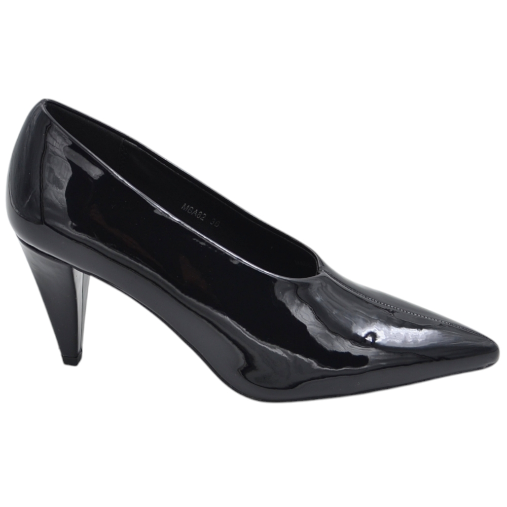 Decolette' donna accollato in pelle vernice lucida anni 30 nera punta tacco rocchetto 8 cm linea basic
