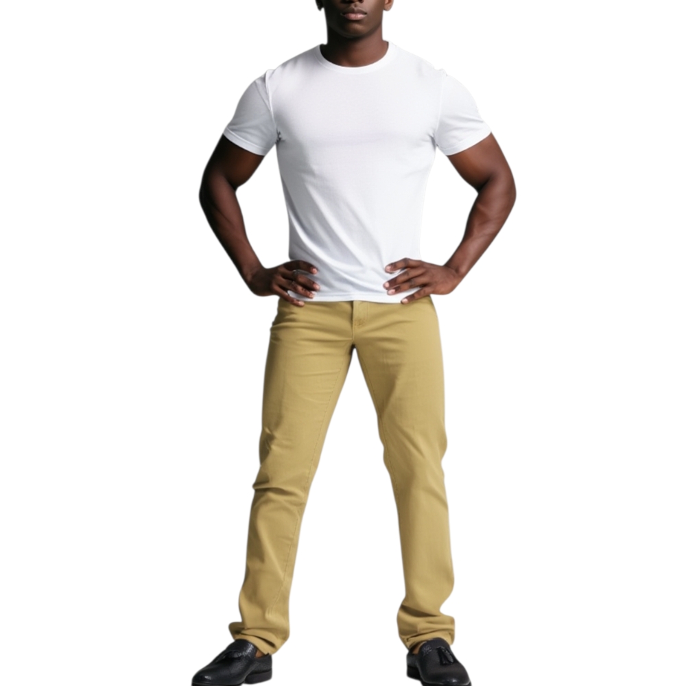 Pantaloni beige cotone, Skinny Fit con tasca americana . Chiusura con bottone e cerniera. 