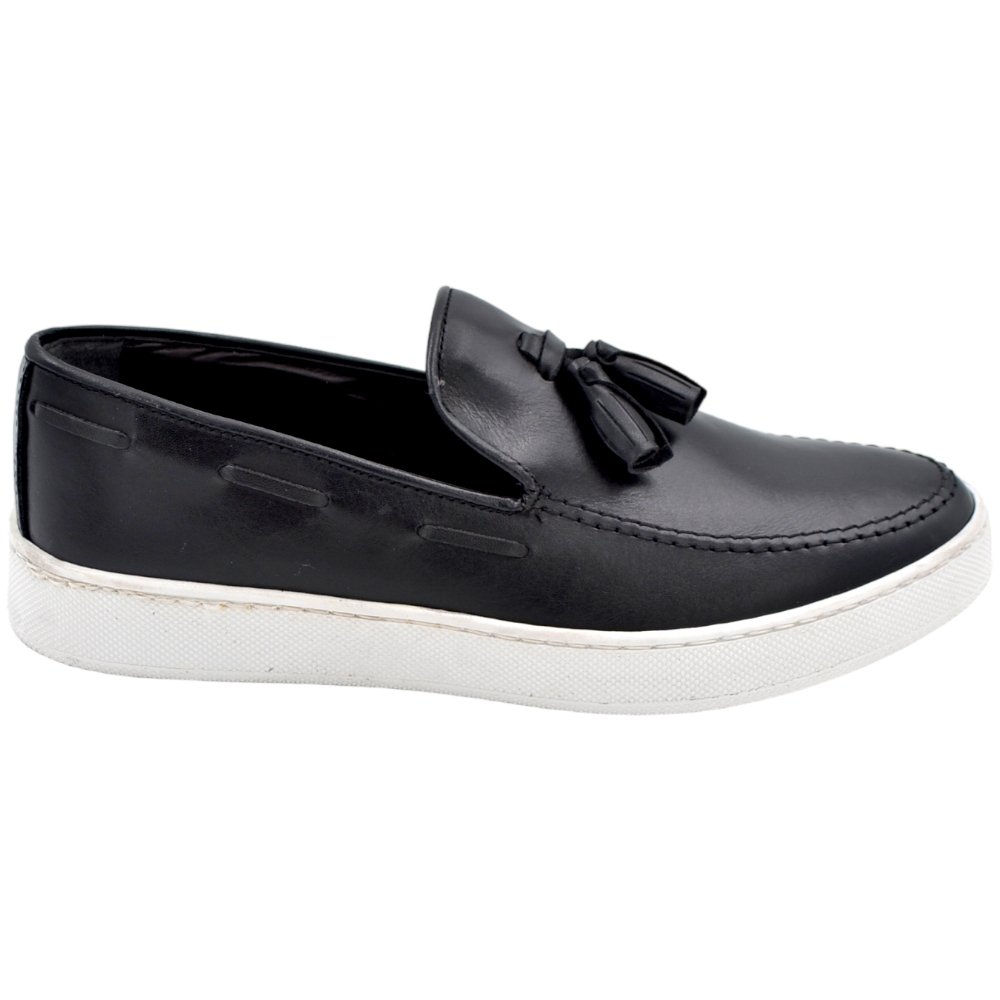 Mocassini uomo college con nappine in vera pelle di vitello nero fondo bianco alto gomma ultraleggera 3 cm