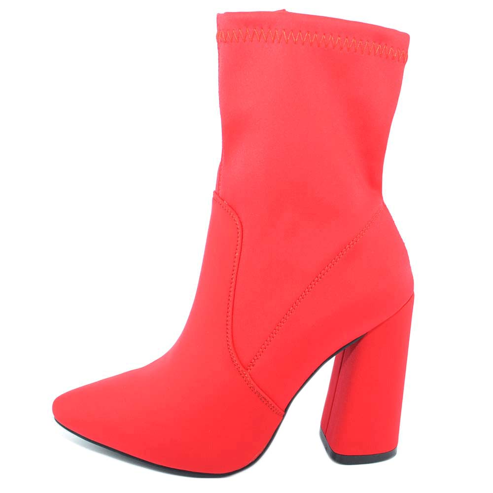 Tronchetto donna rosso passion modello calzino a punta tessuto tecnico lycra tacco largo aderente moda tendenza rosso