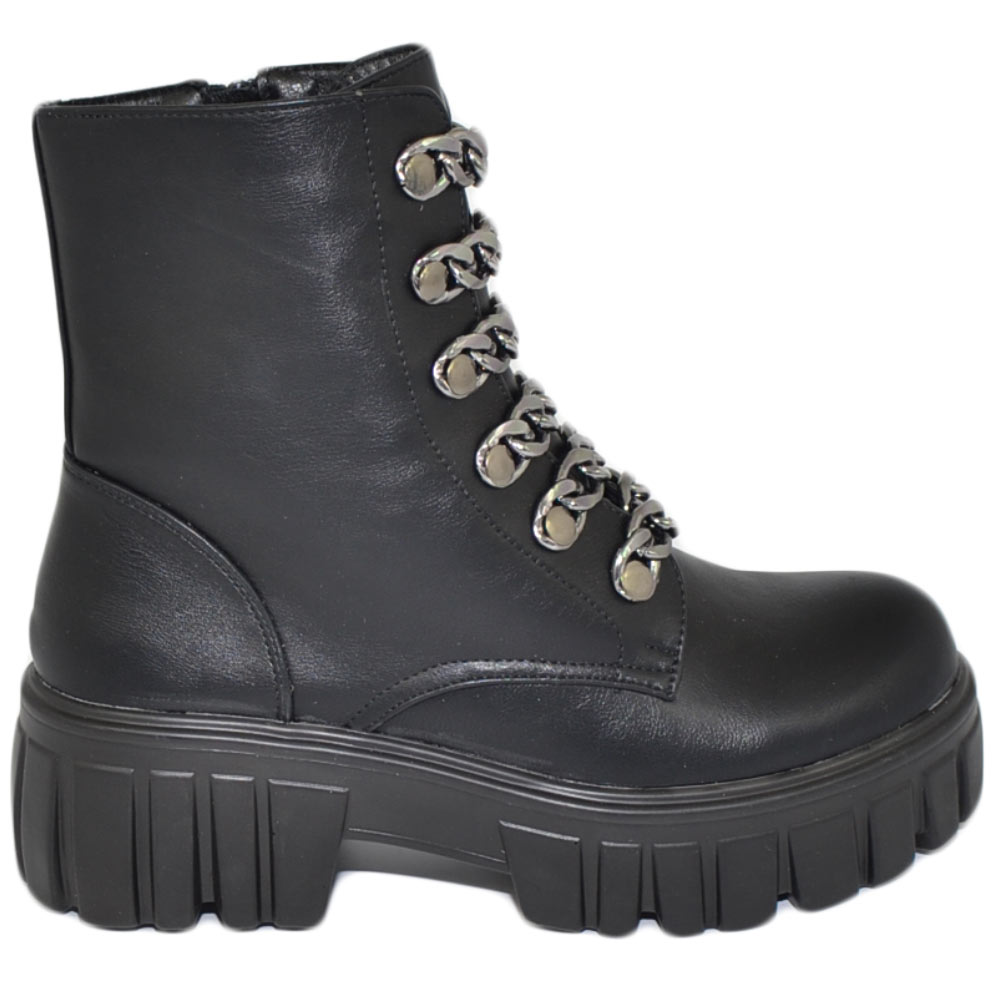 Stivaletto anfibio scarpa donna  nero catene argento lacci fondo carrarmato alto  gomma con zip moda linea glamour