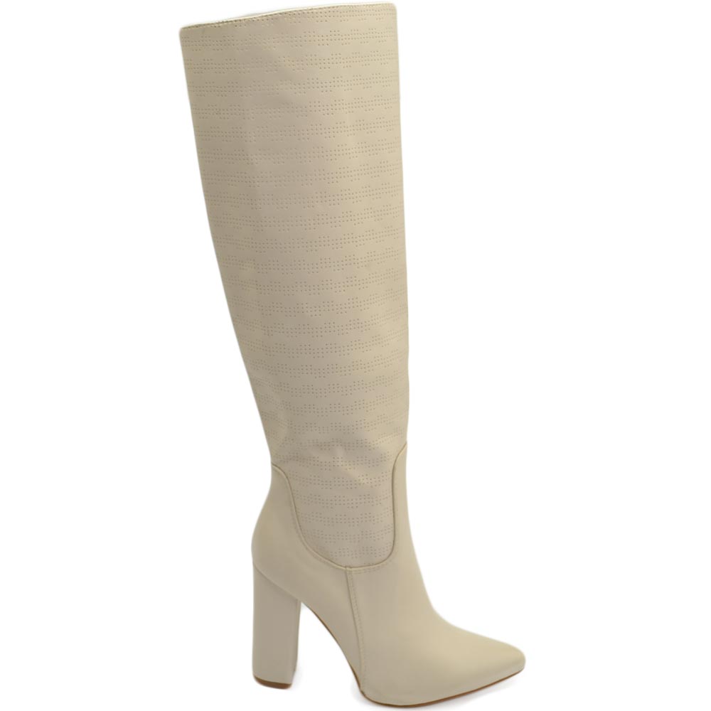 Stivale donna alto rigido in pelle beige traforato tacco largo liscio linea basic a punta moda altezza ginocchio zip.