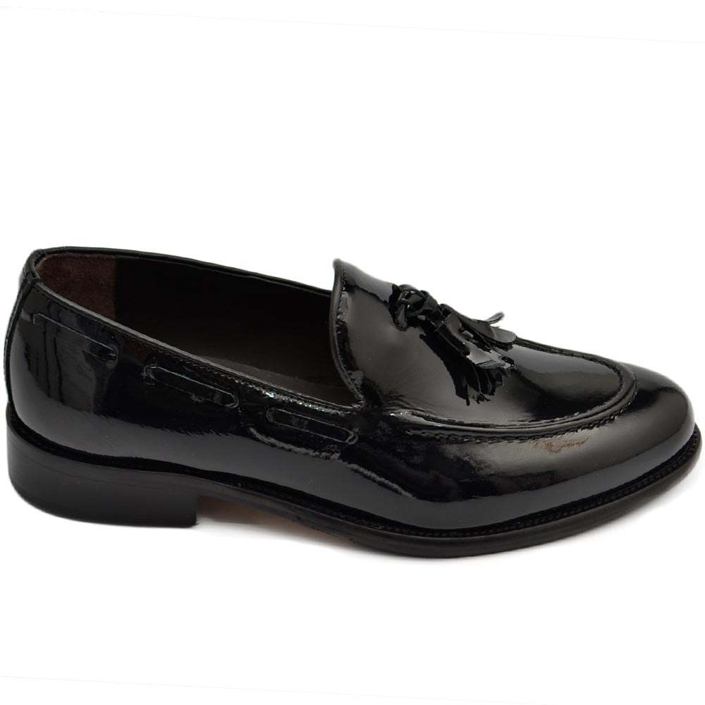 Scarpe uomo mocassino elegante cerimonia in vera pelle lucida nera con nappe fondo cuoio con antiscivolo made in italy