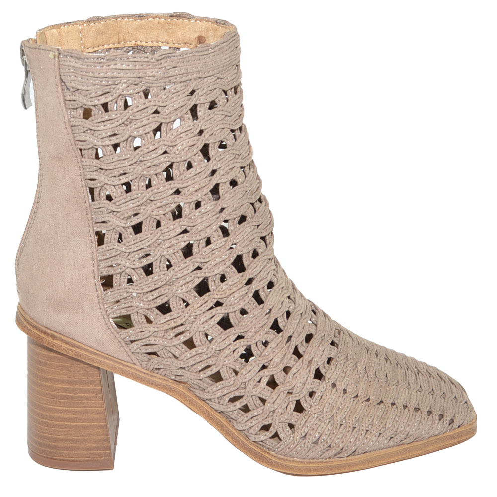 Scarpe cheap modello tronchetto