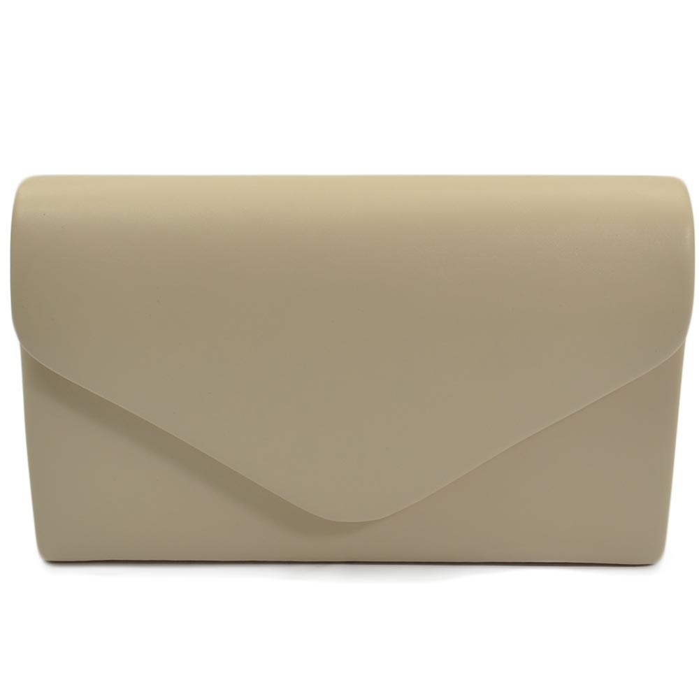 Pochette donna rettangolare a forma di lettera busta in pu beige panna con catena e taschino linea basic made in italy.