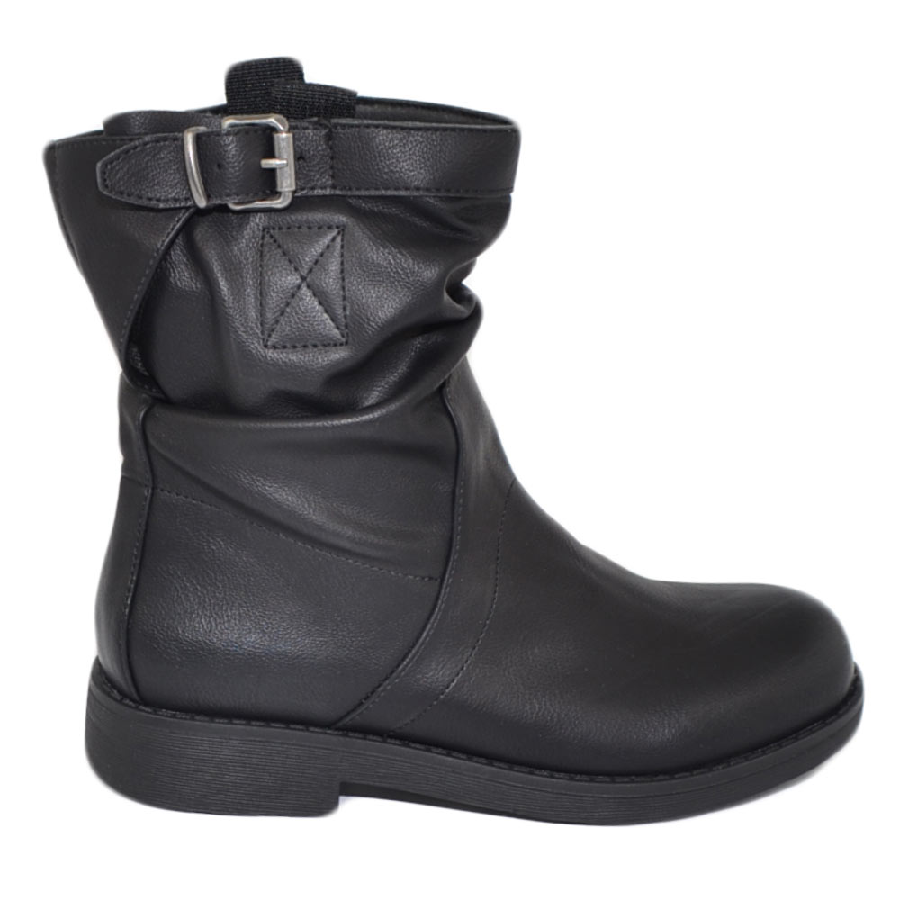 Stivaletto biker donna linea basic arricciato nero con zip fondo gomma comfort fibbia moda casual