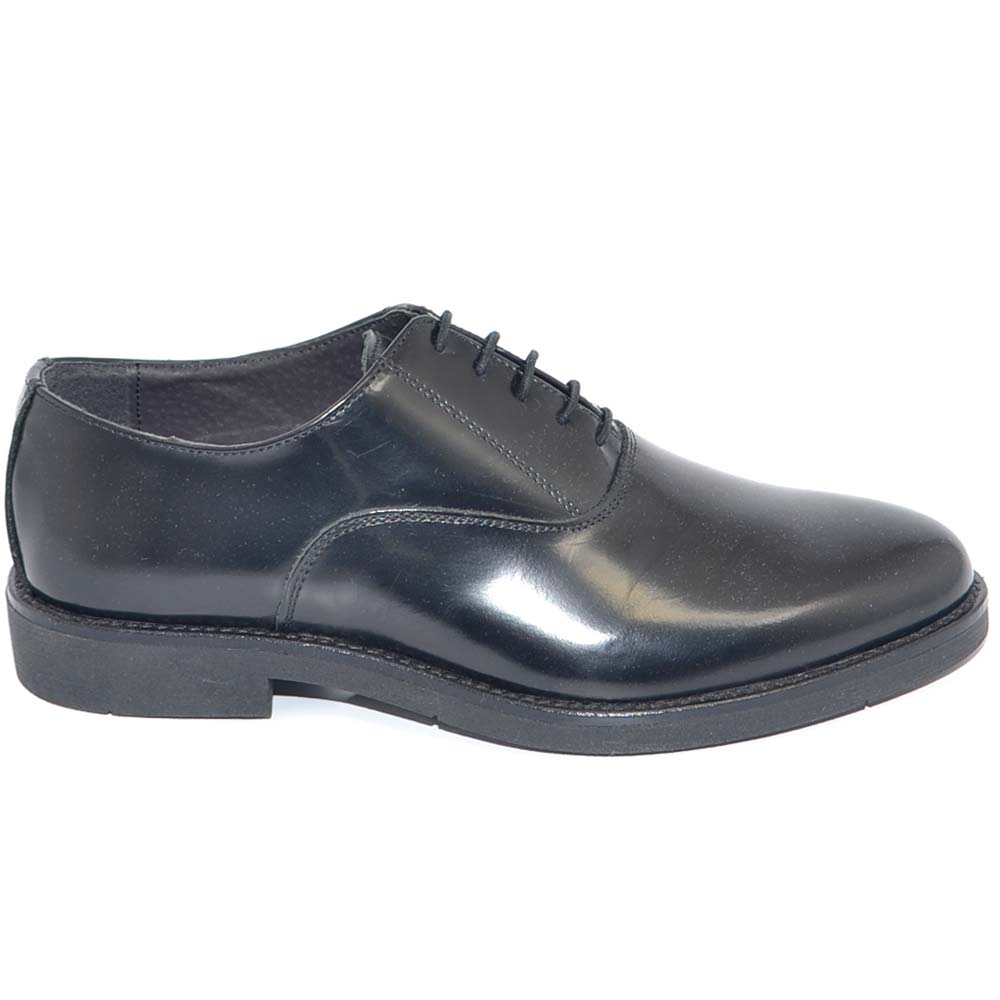 Scarpa stringata uomo liscia nera in vera pelle abrasivata con fondo gomma mem businessman handmade in italy	