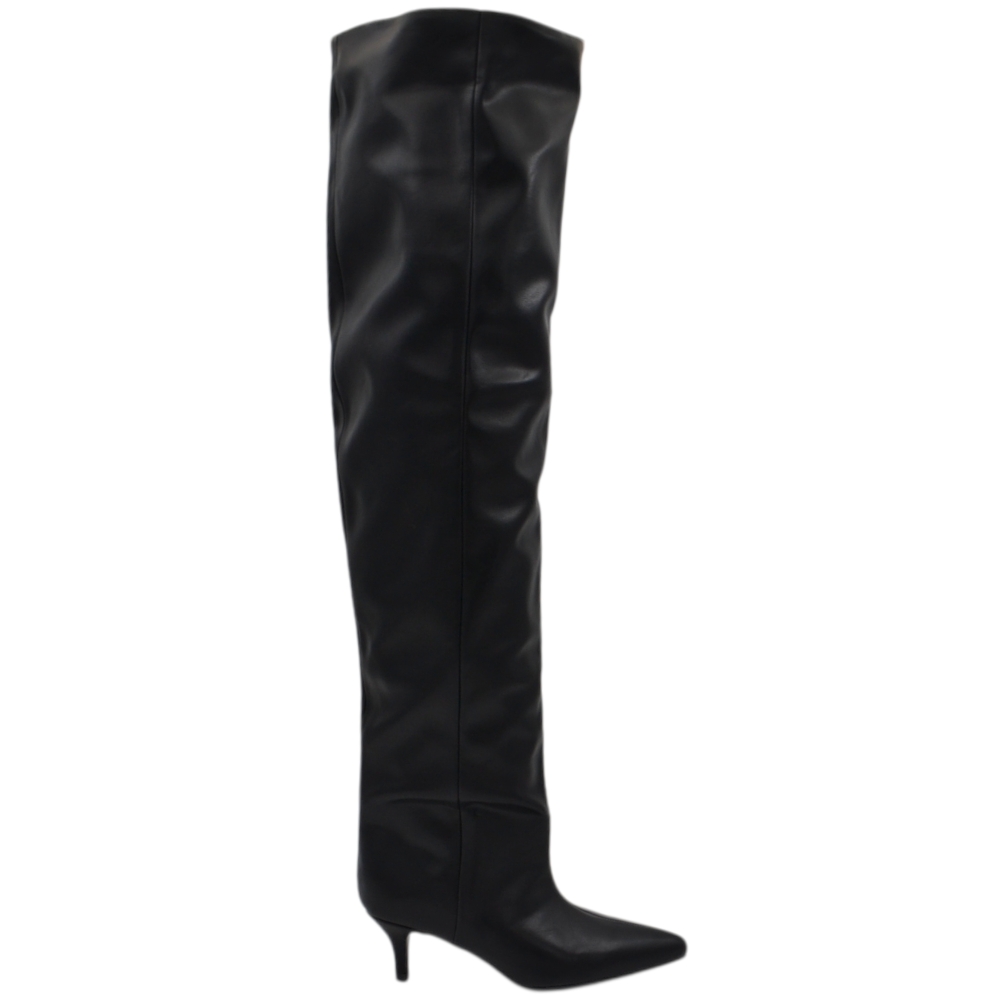 Stivali slouchy altissimo in pelle nera a punta con tacco basso kitten 5 cm gambale over trend.