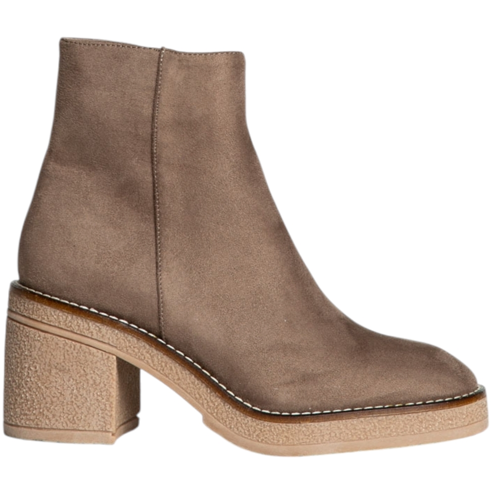 Stivaletto Corina Tronchetto taupe scamosciato con tacco largo 8 cm e fondo crepe made in Spain