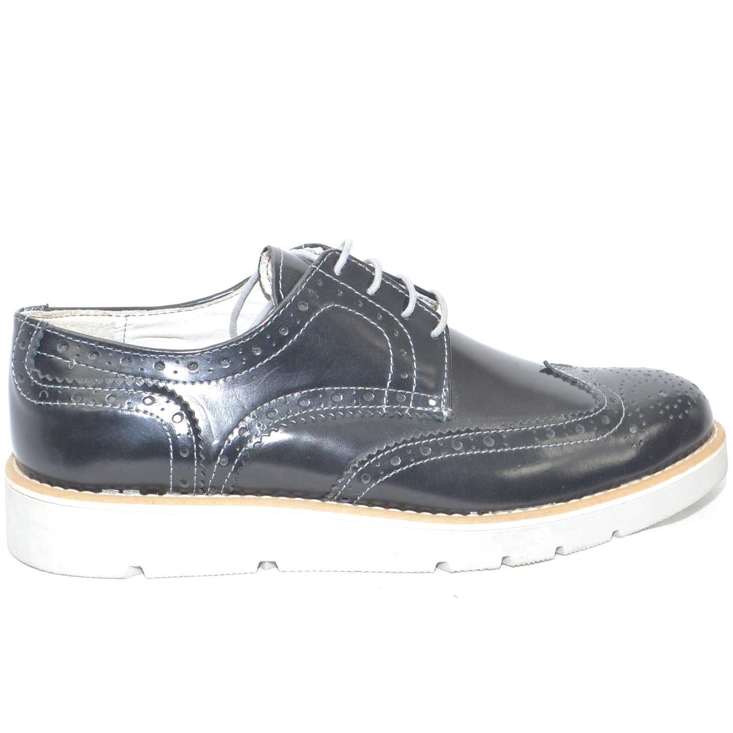 Scarpe uomo stringate lucido vera pelle grigio abrasivato moda giovanile classico sportivo made in italy.