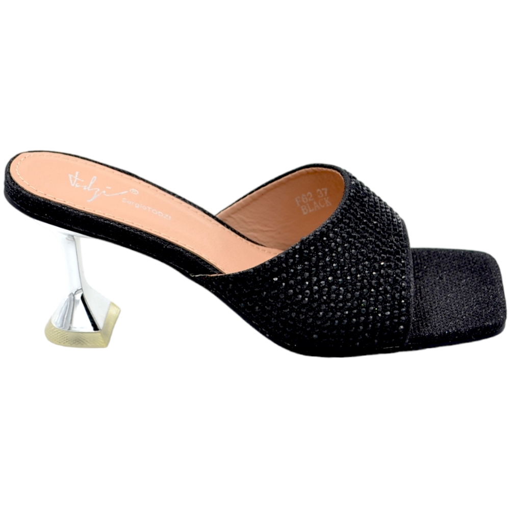 Sandali nero donna mule aperti dietro unica fascetta brillantini tacco martini lucido 5 cm