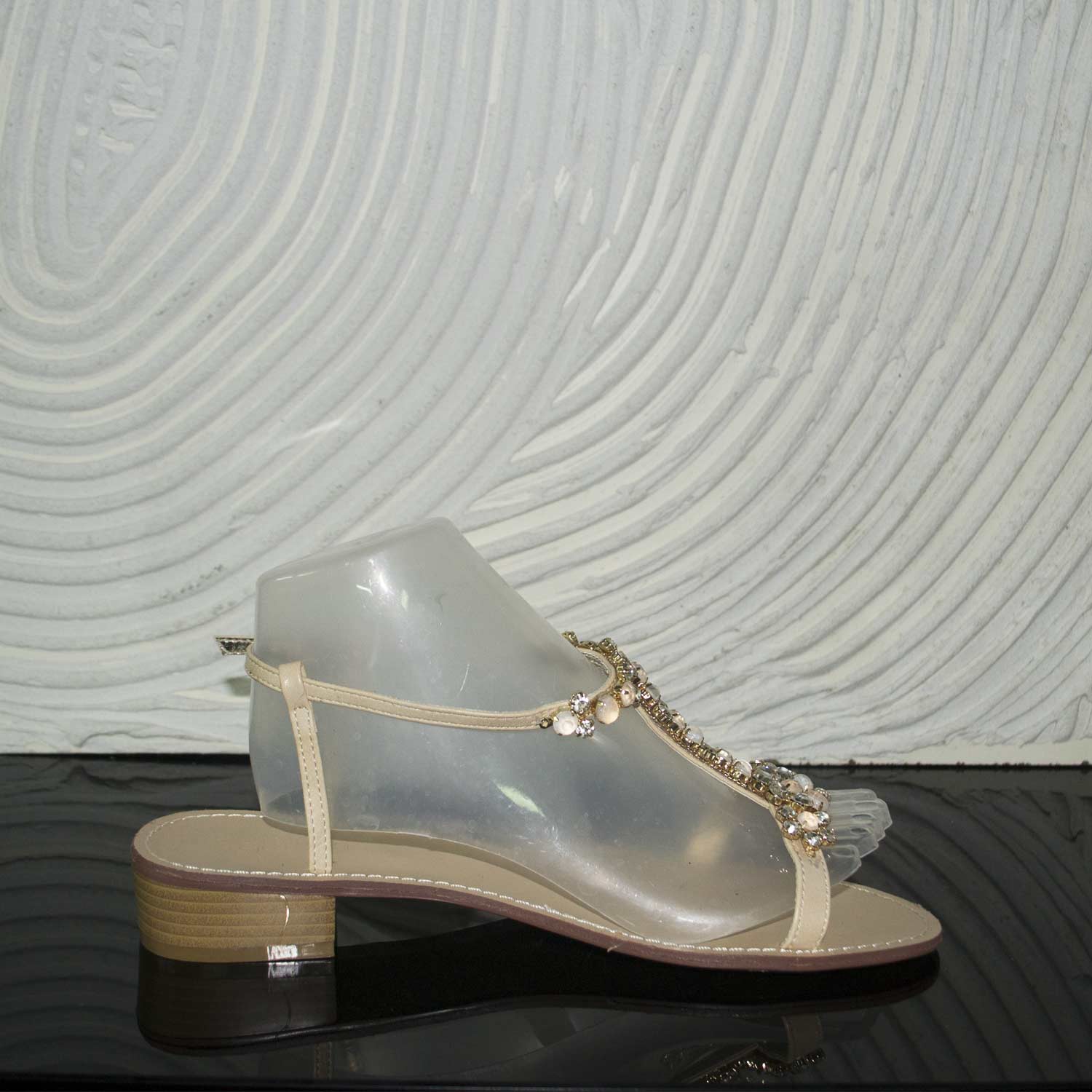 scarpe donna tacco gioiello comfort beige gioiello frontale cinturino 