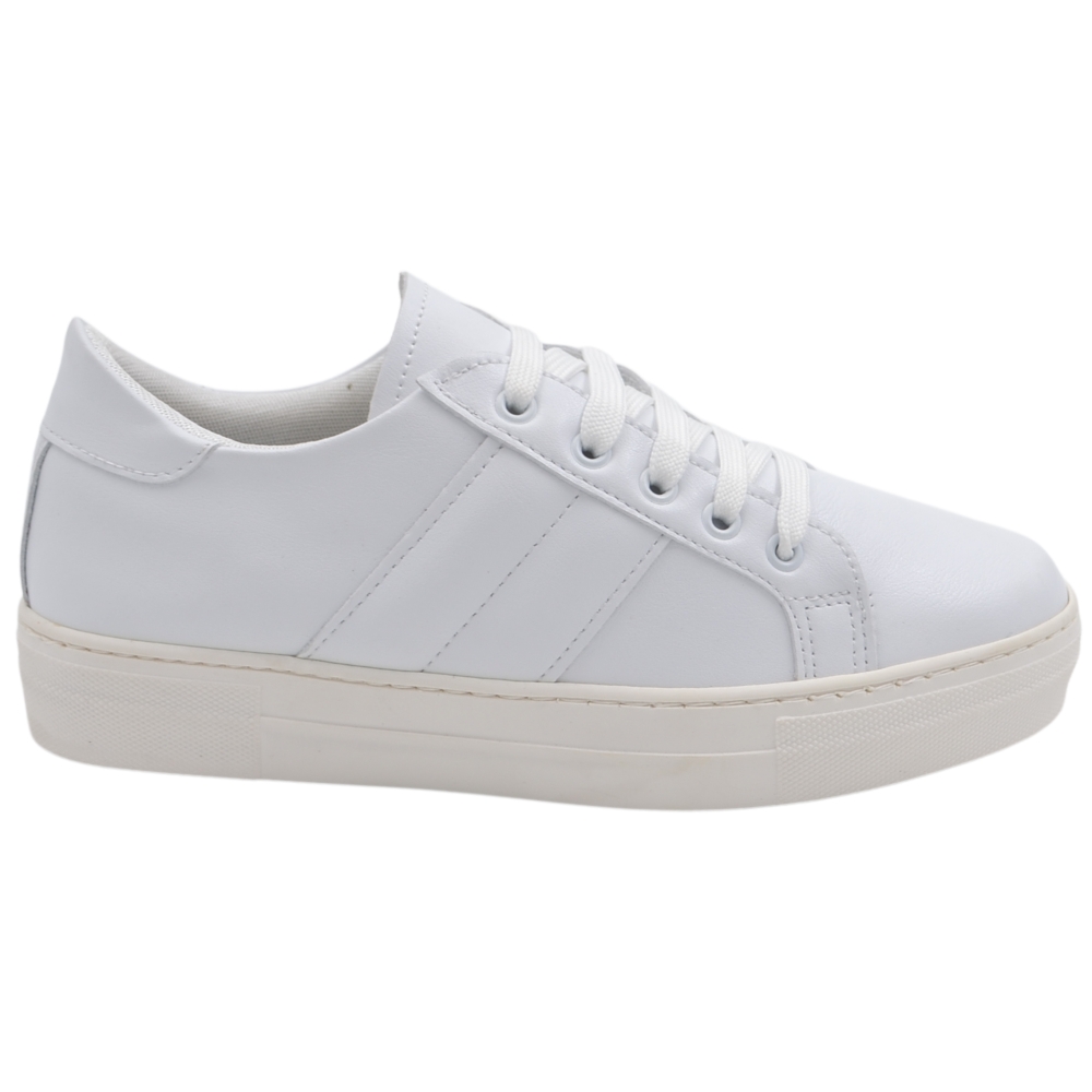 Sneakers da bambino bianche in vera pelle con cuciture decorative e suola a cassetta beige