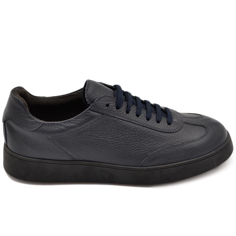 Sneakers bassa uomo classico sportivo comfort in vera pelle bottolato blu suola comoda memory pieghevole business.