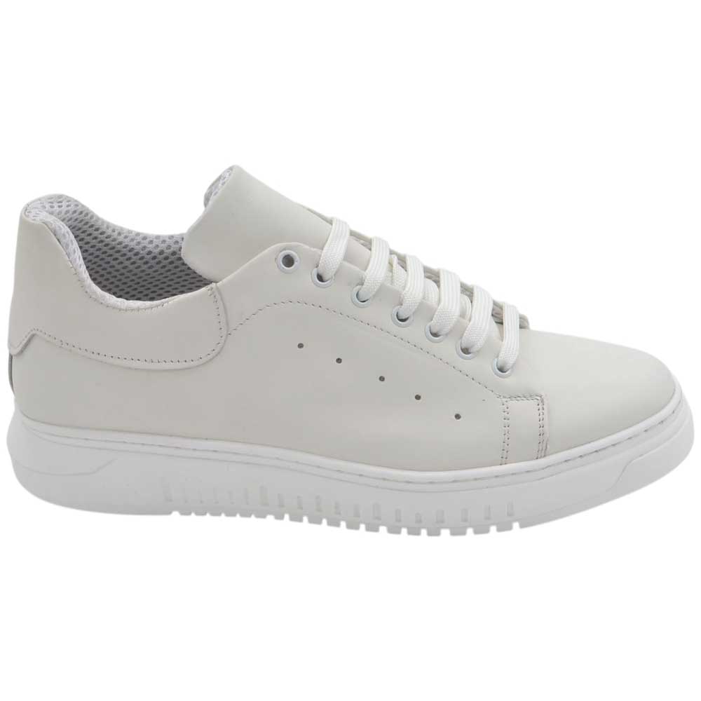 Sneakers 951 uomo bassa in vera pelle bianco panna liscia con fondo army in gomma eva lacci casual made in Italy.