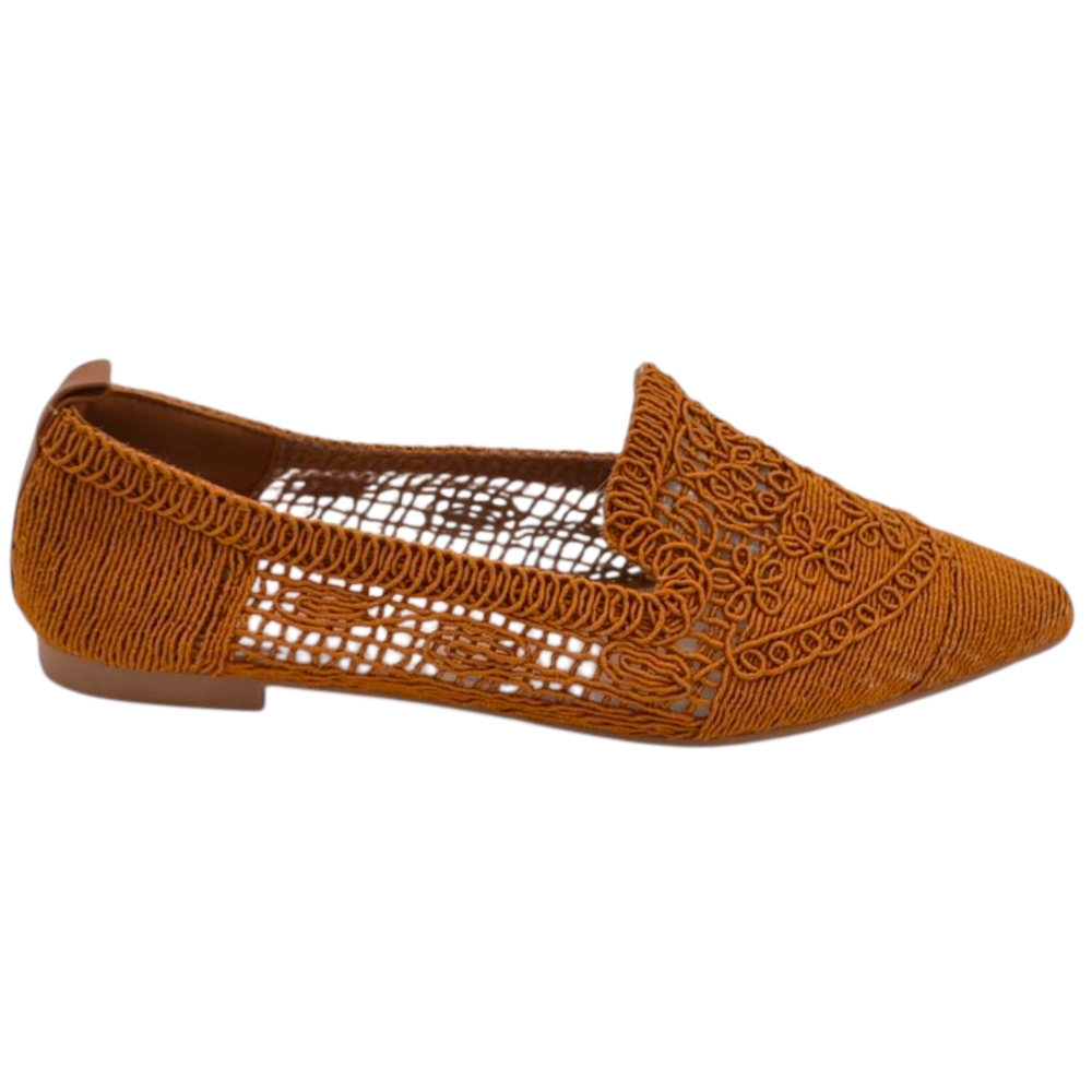 Ballerina donna cuoio in tessuto lavorato a maglia con punta affusolata e suola in gomma tacco piatto.