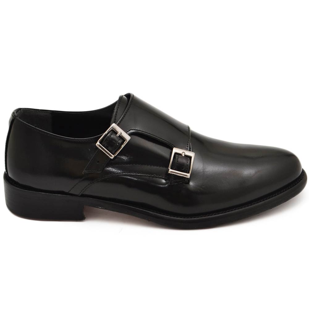 SCARPE UOMO CLASSICO DOPPIA FIBBIA IN VERA PELLE NERO CON FONDO IN CUOIO CON PIANTINA ANTISCIVOLO MODA UOMO .