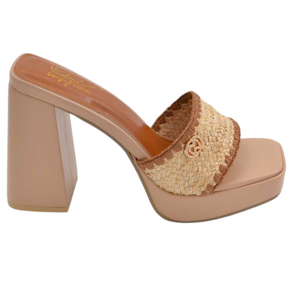 Sabot zoccolo donna estivo in pelle beige con plateau 2 cm tacco largo 11 fascia in paglia e uncinetto 