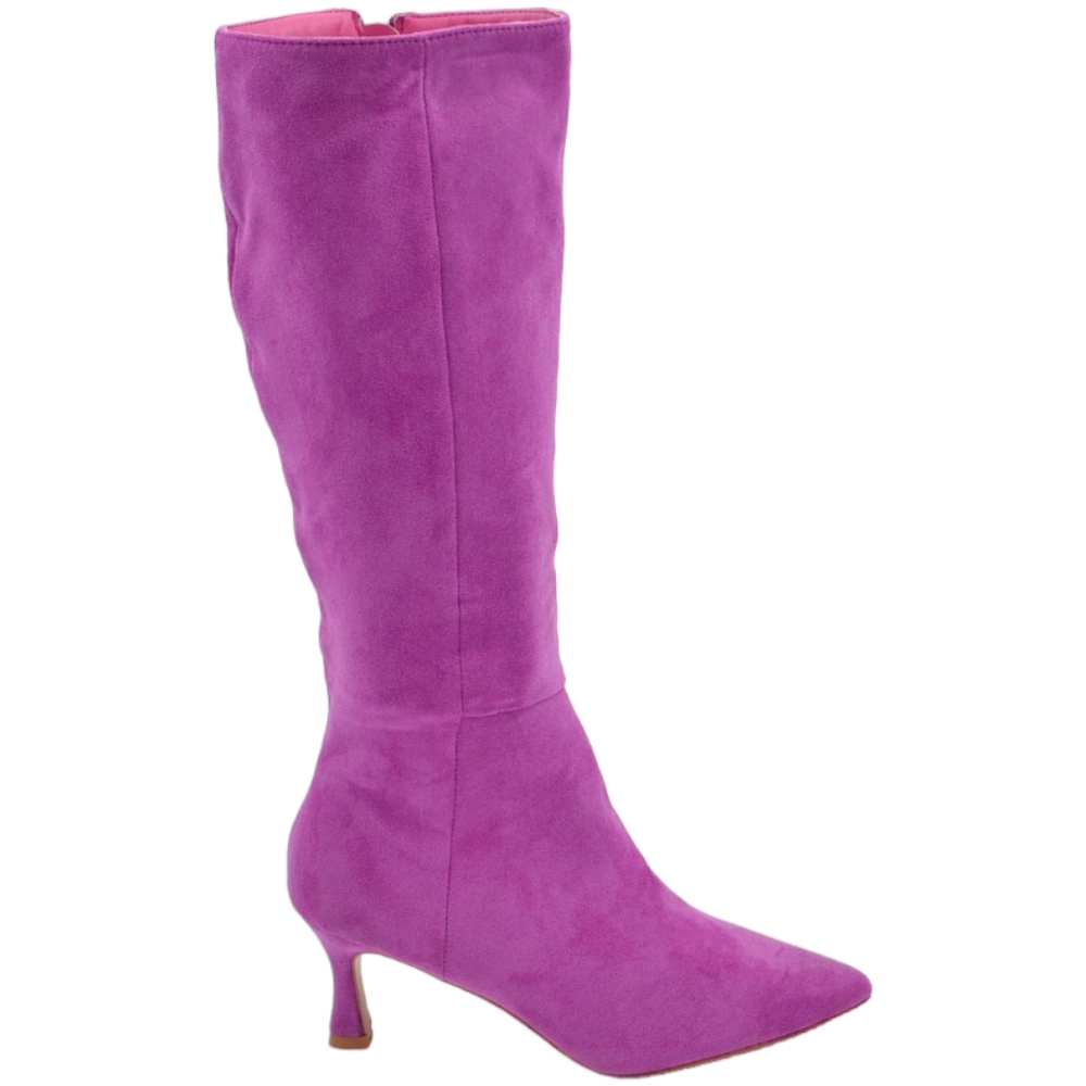 Stivale alto donna viola in pelle scamosciata con tacco a spillo sottile 5 cm aderente con zip e punta moda.