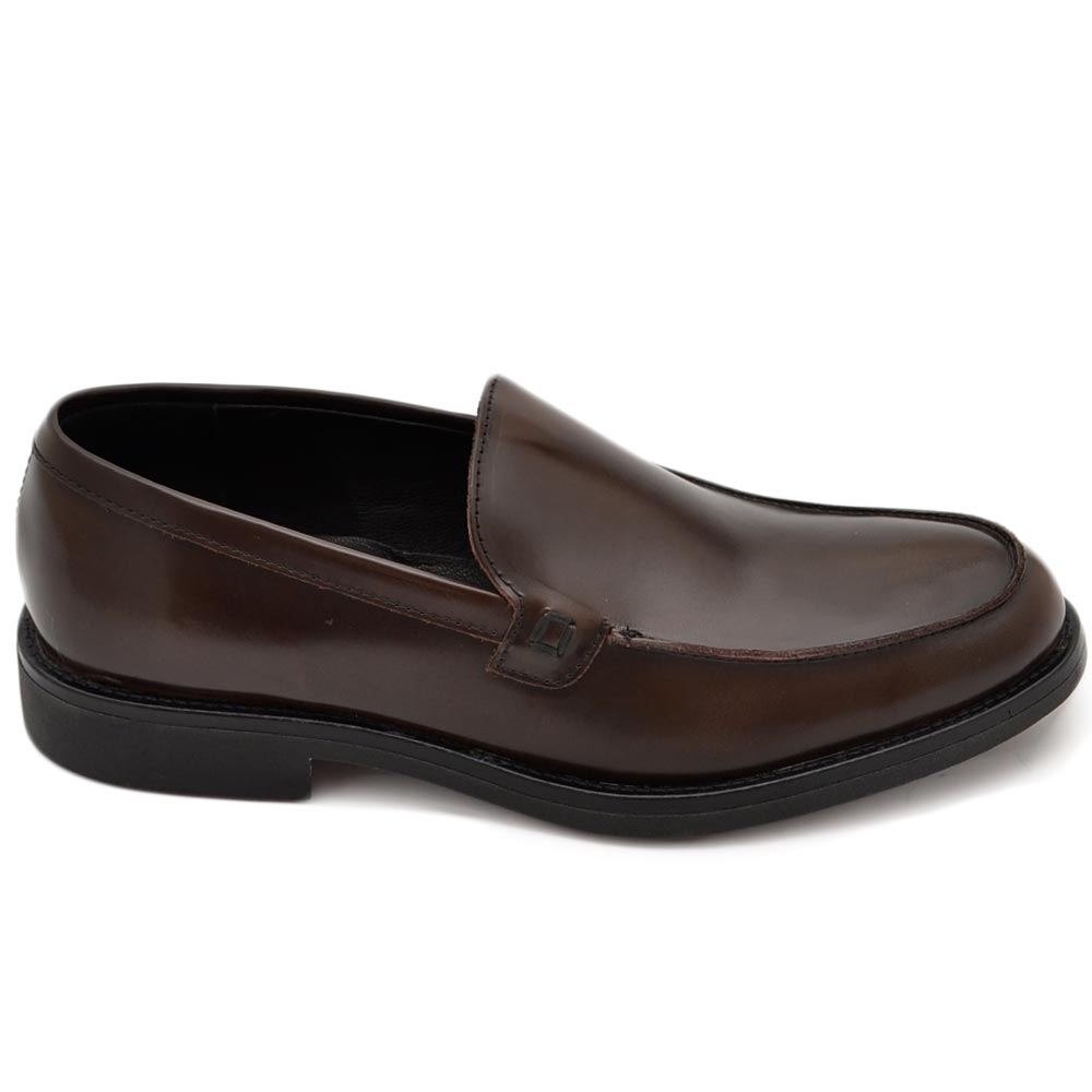 Scarpe mocassino uomo vera pelle abrasiva cognac semilucido liscio con gomma sottile light classico sporti made in Italy