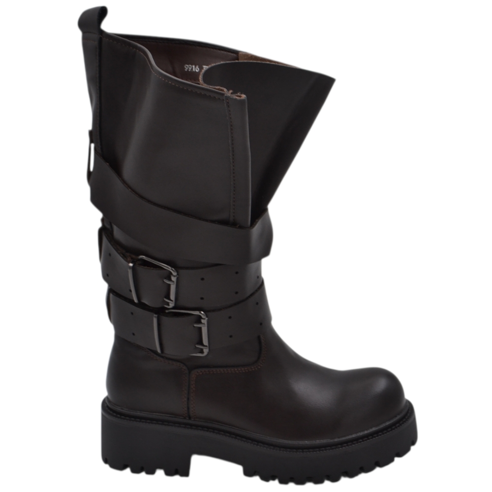 Stivale biker donna testa di moro con gambale curvy regolabile e doppia fibbia con suola platform 4 cm.